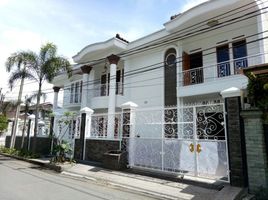 8 Bedroom House for sale in Husein Sastranegara International Airport, Andir, Sumurbandung