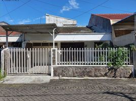 4 Schlafzimmer Villa zu verkaufen in Sukolilo, East Jawa, Sukolilo
