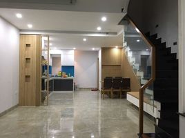 4 Phòng ngủ Nhà mặt tiền for rent in Ô Chợ Dừa, Đống Đa, Ô Chợ Dừa