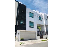 在Nuevo Leon出售的4 卧室 别墅, Monterrey, Nuevo Leon