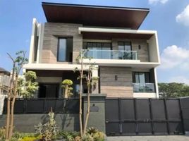 6 Schlafzimmer Villa zu verkaufen in Lakarsantri, East Jawa, Lakarsantri