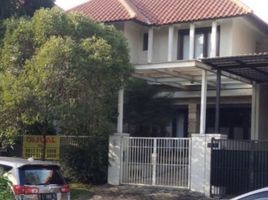 5 Bedroom House for sale in Dukuhpakis, Surabaya, Dukuhpakis