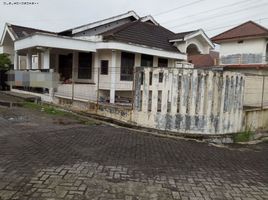 7 Schlafzimmer Villa zu verkaufen in Wiyung, East Jawa, Wiyung
