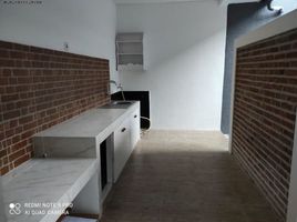 3 Habitación Casa en venta en Wiyung, East Jawa, Wiyung