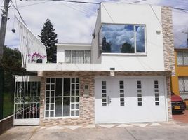 Maison 4 chambre à vendre à Bogota, Cundinamarca, Bogota