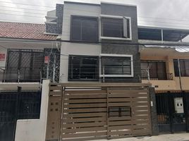 9 Habitación Casa en venta en Calderón Park, Cuenca, Cuenca, Cuenca