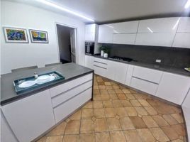 3 Bedroom Apartment for sale in Fundacion Cardioinfantil-Instituto de Cardiologia, Bogota, Bogota