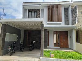 3 Kamar Vila for sale in Ngemplak, Sleman, Ngemplak