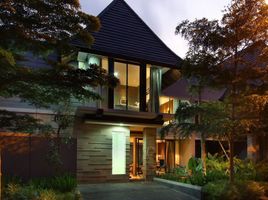 5 Bedroom Villa for sale in Mlati, Sleman, Mlati