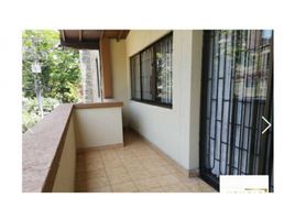 7 Habitación Villa en venta en Parque de los Pies Descalzos, Medellín, Medellín