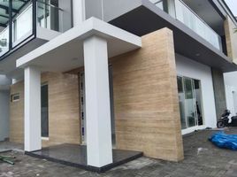 4 Habitación Villa en venta en Mulyorejo, East Jawa, Mulyorejo