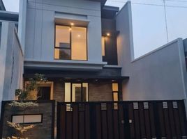 3 Habitación Villa en venta en Rungkut, East Jawa, Rungkut