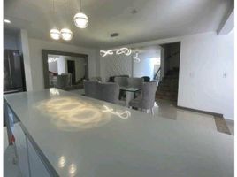 5 Bedroom Villa for sale in Colombia, Cali, Valle Del Cauca, Colombia