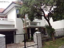 3 Kamar Vila for rent in Indonesia, Lakarsantri, Surabaya, East Jawa, Indonesia