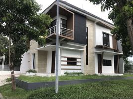 5 Habitación Villa en venta en Lakarsantri, East Jawa, Lakarsantri