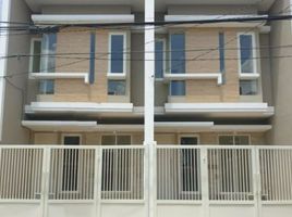 4 Habitación Villa en venta en Sukolilo, East Jawa, Sukolilo