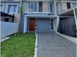 3 Habitación Villa en venta en Lakarsantri, East Jawa, Lakarsantri