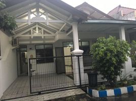 3 Kamar Rumah for sale in Sidoarjo, East Jawa, Waru, Sidoarjo