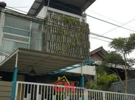 5 Bedroom Villa for sale in Sukasari, Bandung, Sukasari