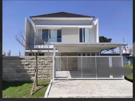 5 Habitación Villa en venta en Lakarsantri, East Jawa, Lakarsantri