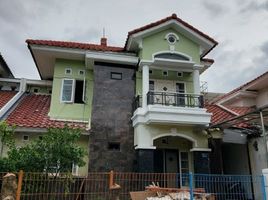 4 Habitación Casa en venta en Wiyung, East Jawa, Wiyung