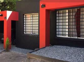 Maison 5 chambre à vendre à Moron, Buenos Aires, Moron