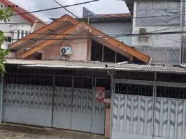6 Schlafzimmer Villa zu verkaufen in Rungkut, East Jawa, Rungkut
