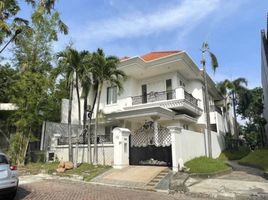 4 Bedroom House for sale in Dukuhpakis, Surabaya, Dukuhpakis