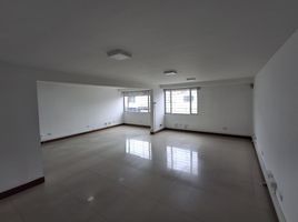 130 SqM Office for rent in Bogota, Cundinamarca, Bogota