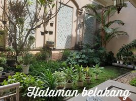 6 Bedroom Villa for sale in Kenjeran, Surabaya, Kenjeran