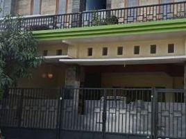 6 Bedroom House for sale in Dukuhpakis, Surabaya, Dukuhpakis