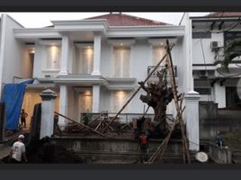 5 Schlafzimmer Haus zu verkaufen in Dukuhpakis, East Jawa, Dukuhpakis