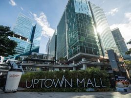 1 Bedroom Apartment for sale at Uptown Parksuites, Makati City