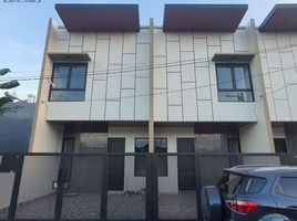 3 Habitación Villa en venta en Rungkut, East Jawa, Rungkut