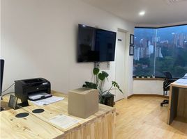 36 SqM Office for sale in Bare Foot Park (Parque de los Pies Descalzos), Medellin, Medellin