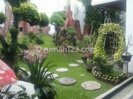 5 Bedroom House for sale in Dukuhpakis, Surabaya, Dukuhpakis