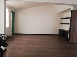 4 Habitación Villa en venta en Centro Comercial La Querencia, Bogotá, Bogotá