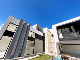 4 Bedroom House for sale in Santiago, Nuevo Leon, Santiago
