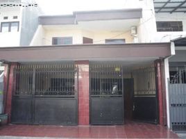 5 Schlafzimmer Haus zu verkaufen in Sukolilo, East Jawa, Sukolilo