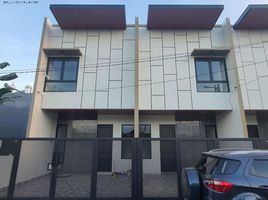 3 Habitación Villa en venta en Gunung Anyar, East Jawa, Gunung Anyar