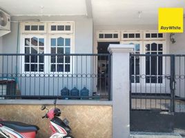 3 Kamar Vila for sale in Cipondoh, Tangerang, Cipondoh