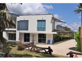 5 Habitación Villa en venta en Barbosa, Antioquia, Barbosa