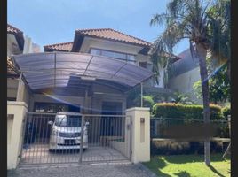 5 Bedroom House for sale in Dukuhpakis, Surabaya, Dukuhpakis