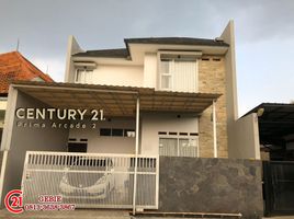 4 Kamar Rumah for sale in Margacinta, Bandung, Margacinta