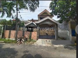 5 Bedroom House for sale in Dukuhpakis, Surabaya, Dukuhpakis