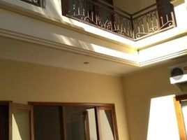 4 Bedroom House for sale in Dukuhpakis, Surabaya, Dukuhpakis