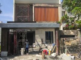 5 Schlafzimmer Villa zu verkaufen in Sukolilo, East Jawa, Sukolilo