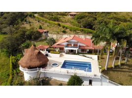 9 Habitación Villa en venta en Colombia, Girardota, Antioquia, Colombia