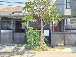 5 Kamar Rumah for sale in Margacinta, Bandung, Margacinta