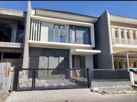 5 Bedroom House for sale in Surabaya, East Jawa, Lakarsantri, Surabaya